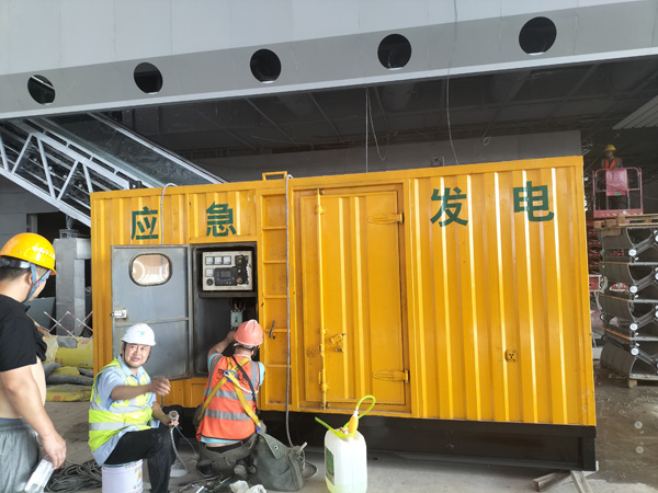 辛集怎样判断空气滤清器是否需要更换？